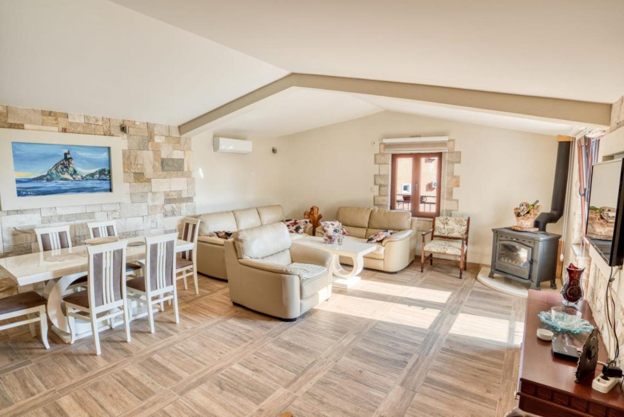 Savovic_Lux Petrovac Exterior foto